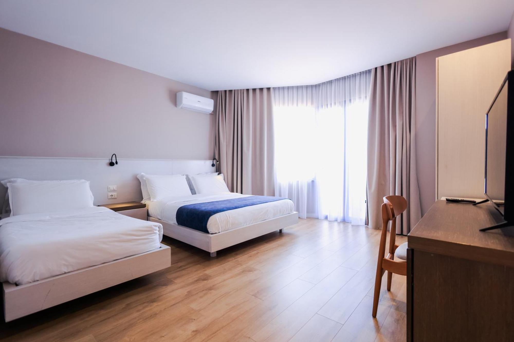 Hotel Apollon Sarande (Adults Only) ภายนอก รูปภาพ